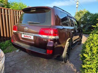 2016 Toyota Land Cruiser 200 Series Рестайлинг 2, коричневый, 6500000 рублей, вид 5