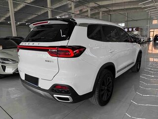 2022 Chery Tiggo 8 I Рестайлинг, белый, 1800000 рублей, вид 4