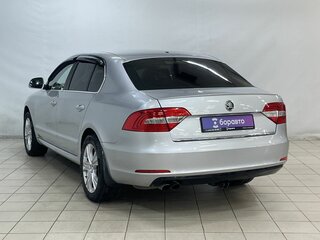2014 Skoda Superb II Рестайлинг, серебристый, 1089000 рублей, вид 5