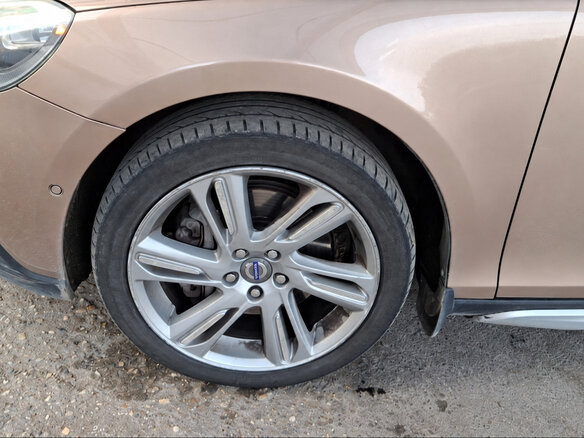 2013 Volvo V40 Cross Country I, золотистый - вид 14