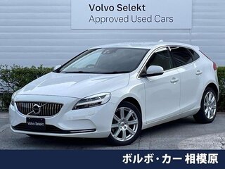 2017 Volvo V40 II Рестайлинг, белый, 1100000 рублей, вид 2