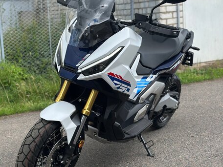 2026 Honda X-ADV, белый, 1699900 рублей, вид 1