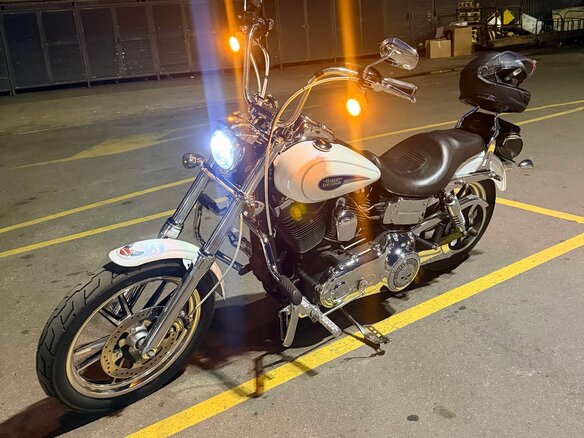 2005 Harley-Davidson Dyna Low Rider, белый, 950000 рублей - вид 6