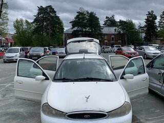 1998 Ford Mondeo II, белый, 110000 рублей, вид 1