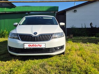 2018 Skoda Rapid I Рестайлинг, белый, 850000 рублей, вид 1