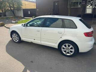 2012 Audi A3 II (8P) Рестайлинг 2, белый, 800000 рублей, вид 5