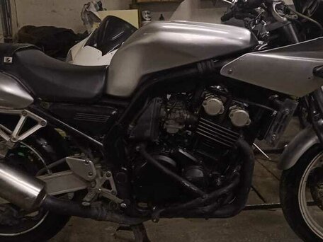 1998 Yamaha FZ400, серебристый, 280000 рублей, вид 2