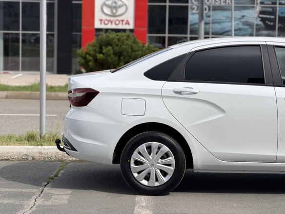 2023 Lada (ВАЗ) Vesta I Рестайлинг (NG), белый, 1055000 рублей - вид 15
