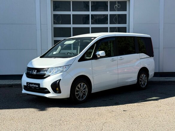 2017 Honda Stepwgn V, белый