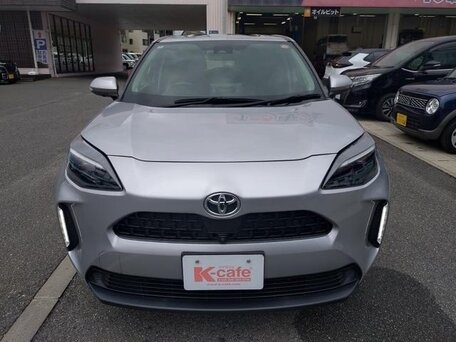 2022 Toyota Yaris Cross I, белый, 1500000 рублей, вид 3