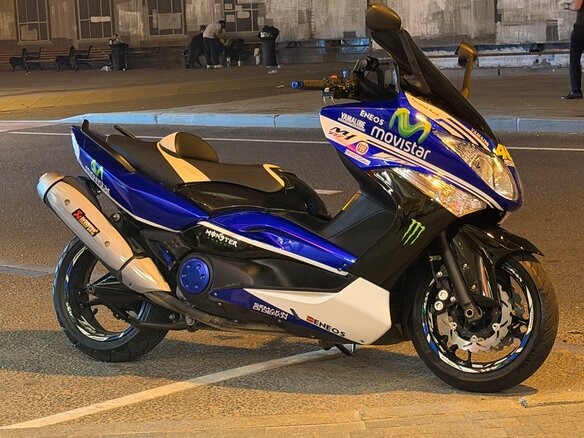 2010 Yamaha TMAX, белый, 599999 рублей