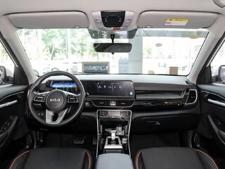 2026 Kia Seltos I Рестайлинг, серый, 2060000 рублей, вид 5
