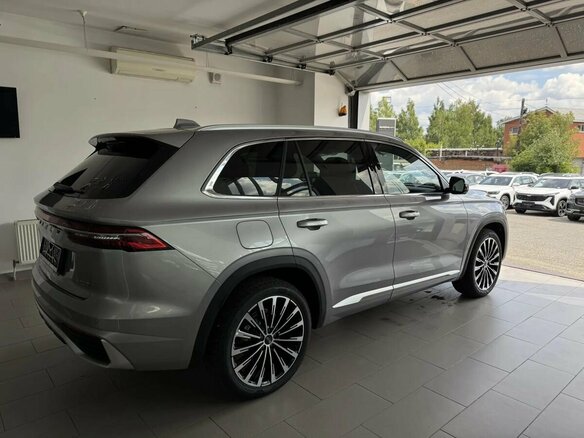2026 Geely Monjaro I Рестайлинг, серебристый, 4954990 рублей - вид 5