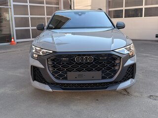2025 Audi RS Q8 Performance I Рестайлинг, серебристый, 20900000 рублей, вид 3