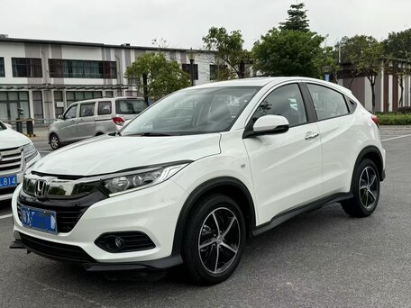 2022 Honda Vezel I Рестайлинг, белый, 2200000 рублей, вид 1