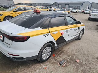 2023 Geely Emgrand II, белый, 974700 рублей, вид 4