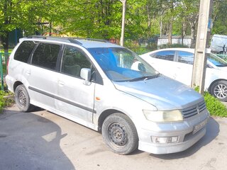 1998 Mitsubishi Chariot III, серый, 350000 рублей, вид 2