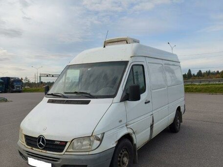 2017 Mercedes-Benz Sprinter Classic, белый, 1500000 рублей, вид 3
