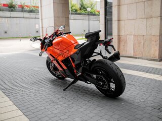 2026 KTM 990 RC R, оранжевый, 2400000 рублей, вид 4