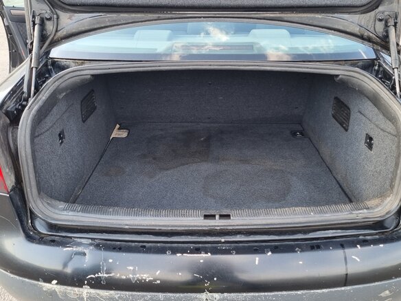 1998 Audi A6 II (C5), чёрный, 270000 рублей - вид 15