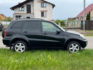 2003 Toyota RAV4 II (XA20), чёрный, 950000 рублей, вид 3