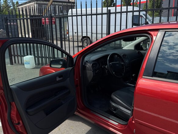 2006 Ford Focus II, красный, 550000 рублей - вид 24