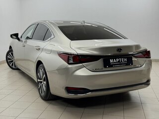 2019 Lexus ES 250 VII, коричневый, 3498000 рублей, вид 4