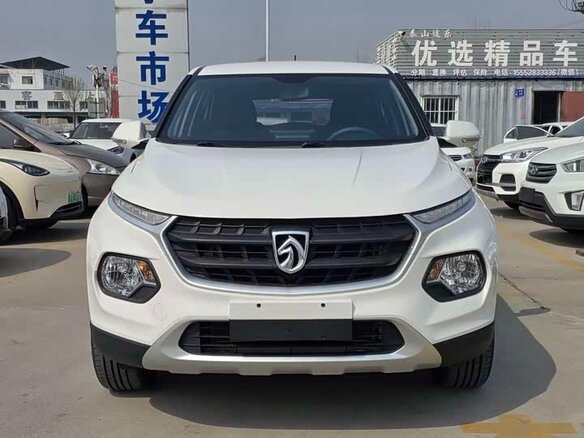 2022 Baojun 510 I Рестайлинг, белый - вид 1