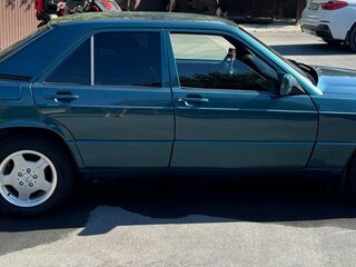 1990 Mercedes-Benz 190 (W201), зелёный, 1500000 рублей, вид 3
