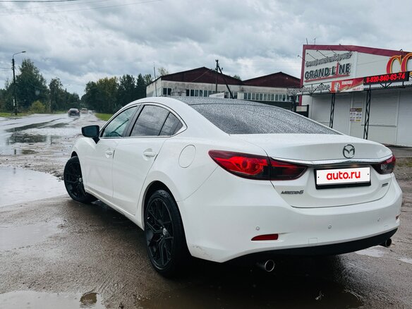 2018 Mazda 6 III (GJ) Рестайлинг, белый, 1520000 рублей - вид 2