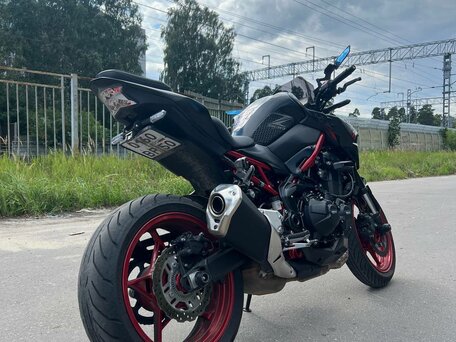 2021 Kawasaki Z 900, чёрный, 850000 рублей, вид 2