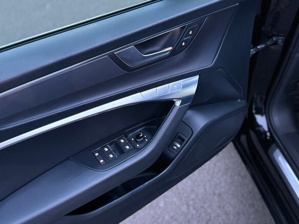 2020 Audi A6 40 TFSI V (C8), чёрный, 3450000 рублей - вид 15