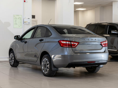 2018 Lada (ВАЗ) Vesta I, серый, 800000 рублей, вид 4