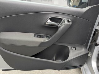 2011 Volkswagen Polo V, серый, 997000 рублей, вид 5