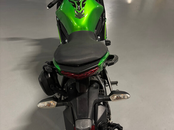 2014 Kawasaki Ninja 400, зелёный, 370000 рублей - вид 8