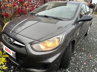 2011 Hyundai Solaris I, серый, 470000 рублей, вид 4