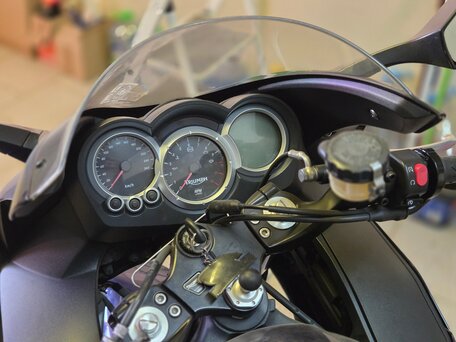2011 Triumph Sprint GT, синий, 490000 рублей, вид 2