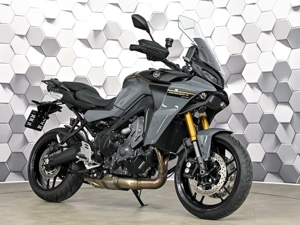 2024 Yamaha Tracer 9, серый