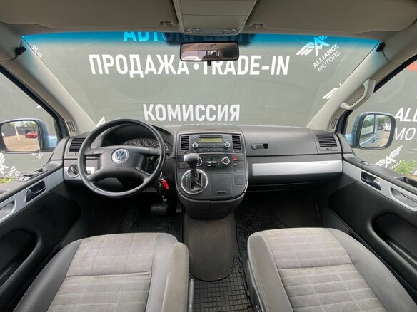 2007 Volkswagen Multivan T5, голубой, 1865000 рублей - вид 13