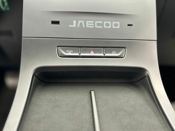 2026 Jaecoo J6, белый - вид 17