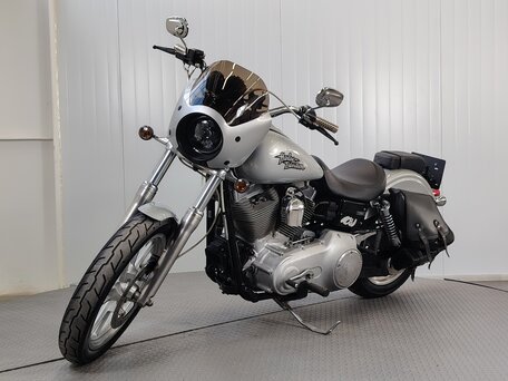 2009 Harley-Davidson Dyna Super Glide, серый, 739000 рублей, вид 4