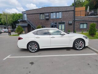 2015 Infiniti Q70 I Рестайлинг, белый, 2150000 рублей, вид 4