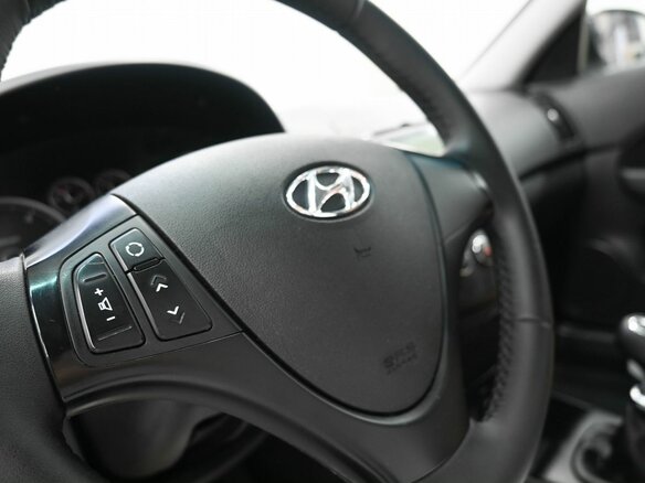 2011 Hyundai i30 I Рестайлинг, белый, 989900 рублей - вид 13