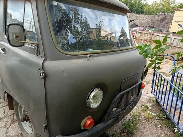 1986 УАЗ 3741, зелёный, 235000 рублей