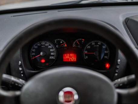 2015 Fiat Doblo I Рестайлинг, белый, 680000 рублей, вид 5