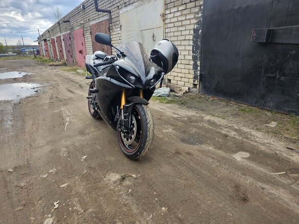 2012 Yamaha YZF-R1, чёрный, 1249000 рублей - вид 1