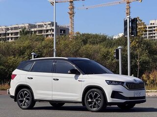 2022 Skoda Kamiq GT I (China Market), белый, 1689999 рублей, вид 4