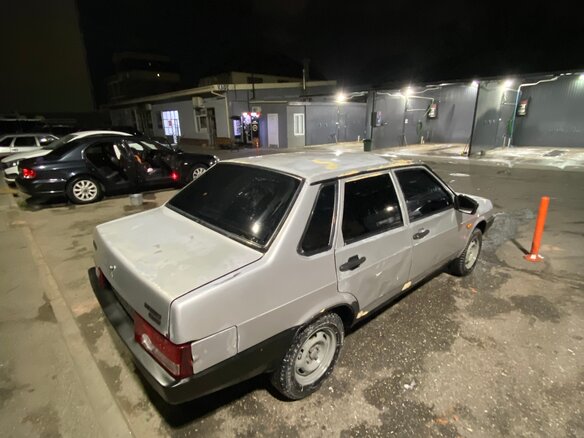 2002 Lada (ВАЗ) 21099, серебристый, 90000 рублей - вид 1