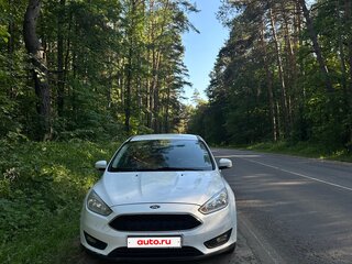 2017 Ford Focus III Рестайлинг, белый, 800000 рублей, вид 2