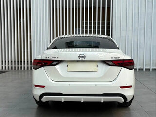 2022 Nissan Sylphy IV (B18), белый, 1650000 рублей, вид 5